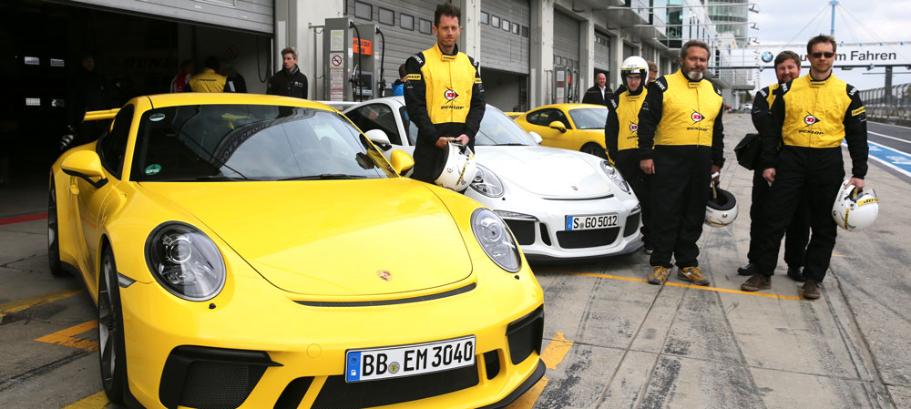 Dunlop Sport Maxx Race 2 - Lanciato