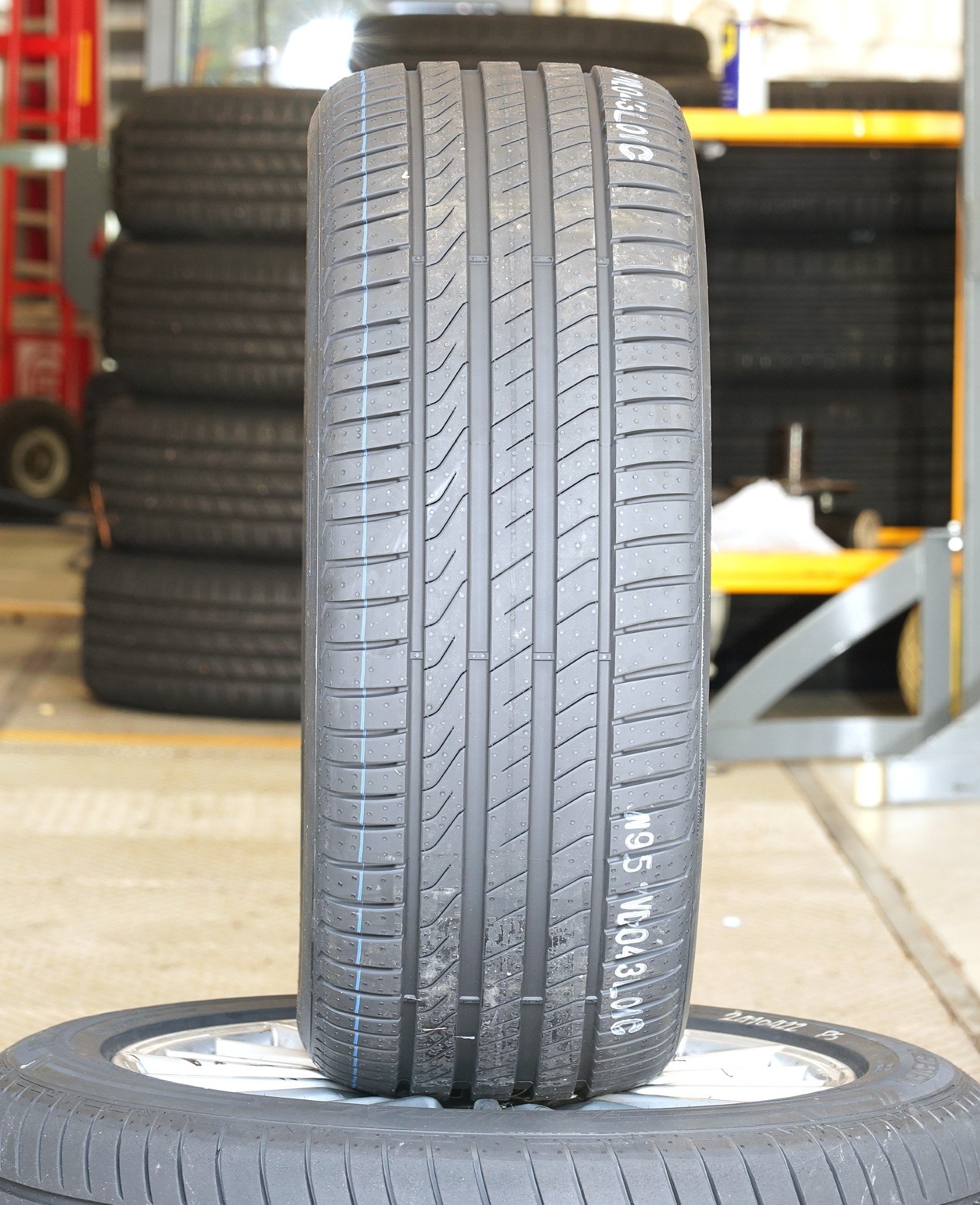 Pirelli Cinturato C3